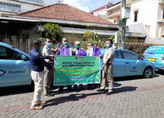 supir taksi dapat bantuan