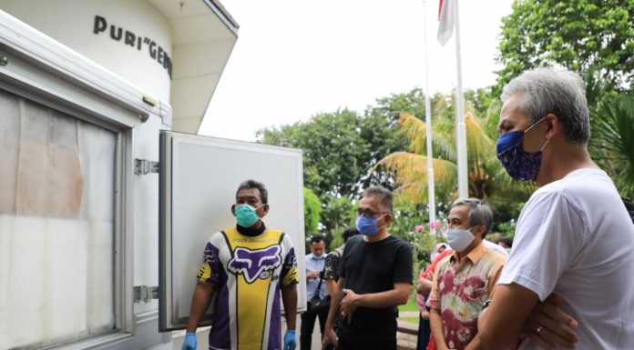 Pemerintah Pusat Berikan Bantuan 50 Ribu PCR Kit Untuk Jawa Tengah Ganjar Pranowo