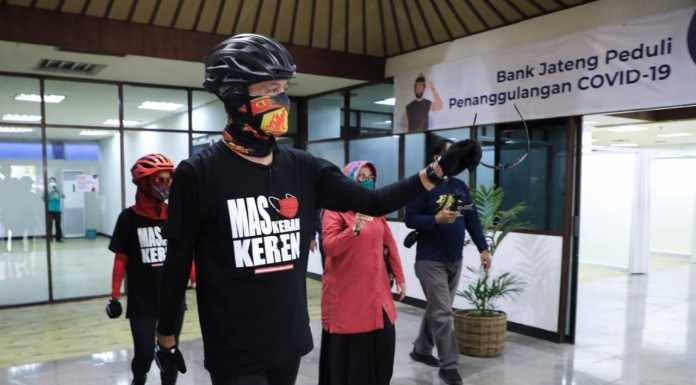 Ganjar Pastikan Mulai Hari Ini Gedung STIE Bank Jateng Siap Karantina TKI Ganjar Cek Karantina