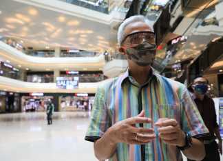 Ganjar Pranowo Paragon