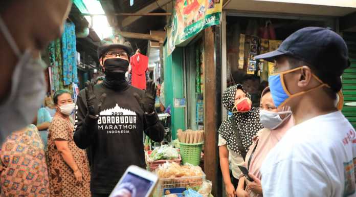 Ganjar Jengkel Sidak Pasar Mangkang Masih Belum Tertata Ganjar Sidak Mangkang