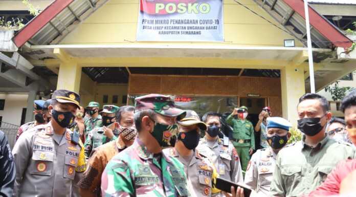 Kapolda Jateng dan Pangdam Diponegoro Tinjau Posko PPKM Mikro Kapolda Jateng Tinjau Pos PPKM